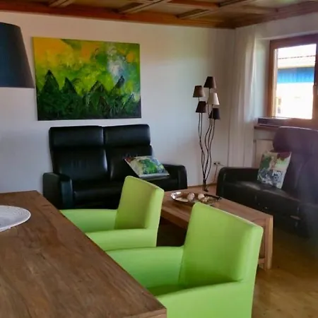 Gaestehaus Obermeier Han/Misafirhane Ruhmannsfelden
